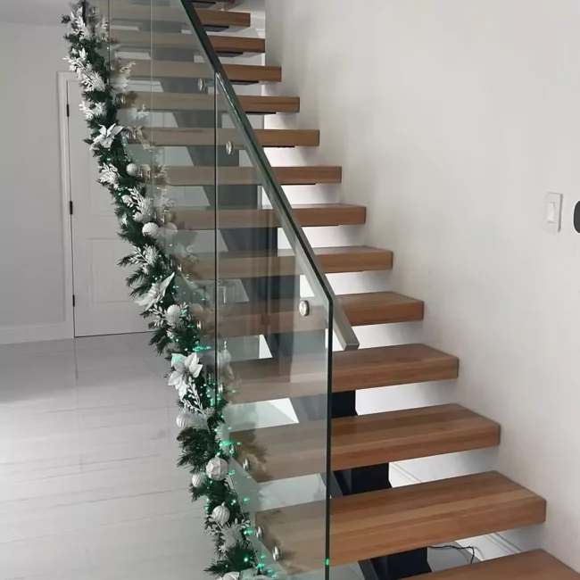 Custom floating stairs