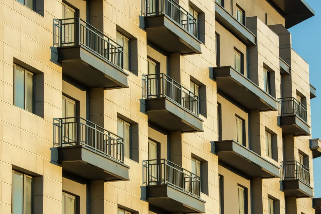 balcony railing height code